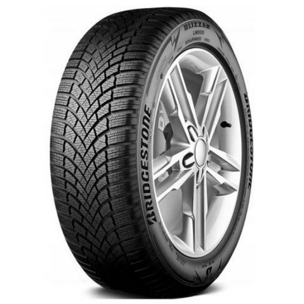 Бриджстоун  275/40/19  W 105 LM005  XL  старше 3-х лет